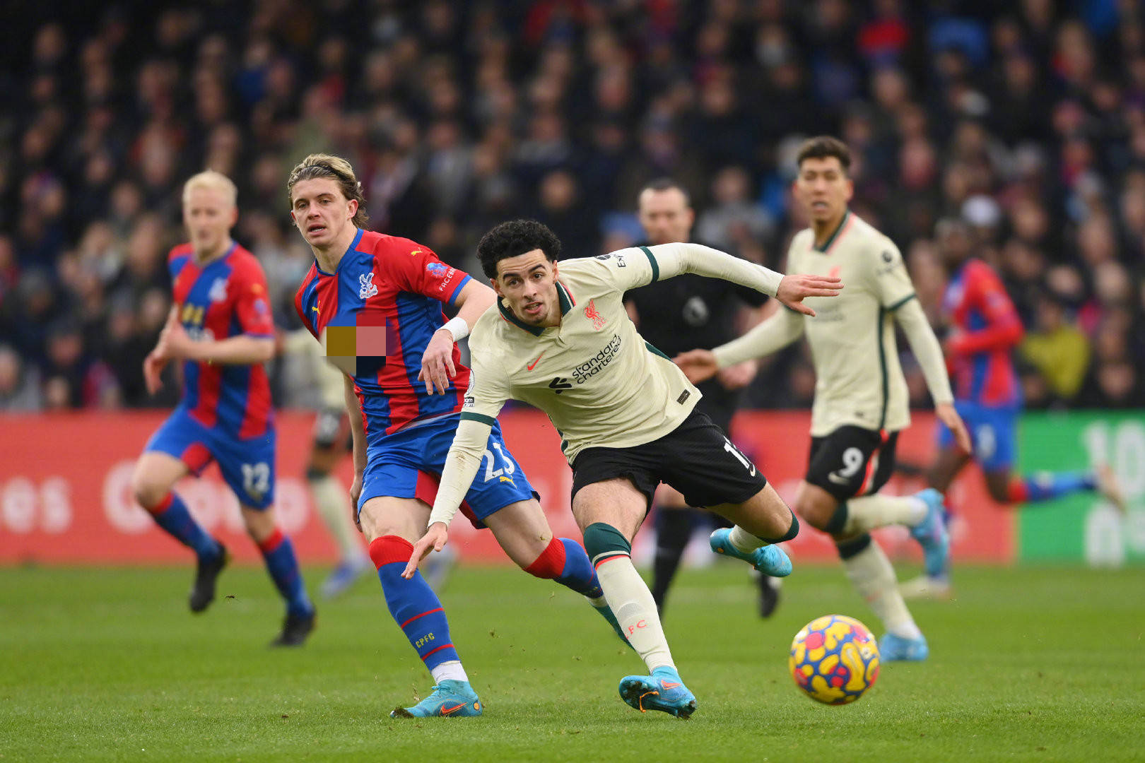 同时锁定其 同时锁定其